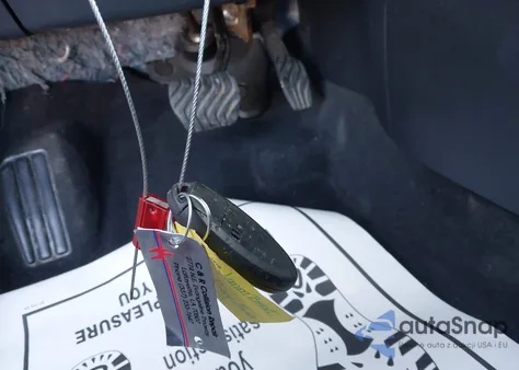 2019 Nissan Altima 2.5 Sv z USA, uszkodzony, nr VIN 1N4BL4DV1KC131393